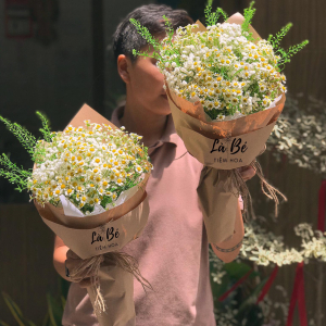 Chậu Hoa Chúc Mừng - LB00052 - labe.vn