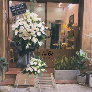 Kệ Hoa Chia Buồn - LB00114 - labe.vn