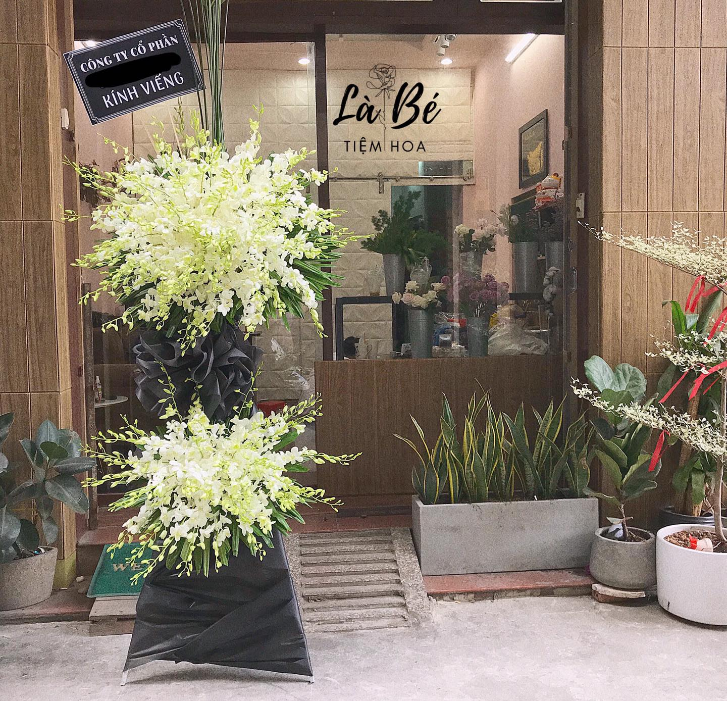 Kệ Hoa Chia Buồn - LB00040 - labe.vn
