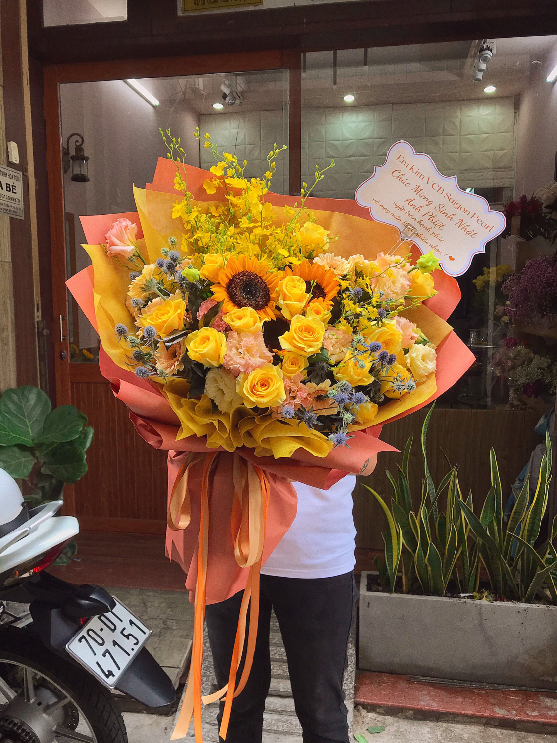 Bó Hoa Tặng Sinh Nhật - LB00215 - labe.vn