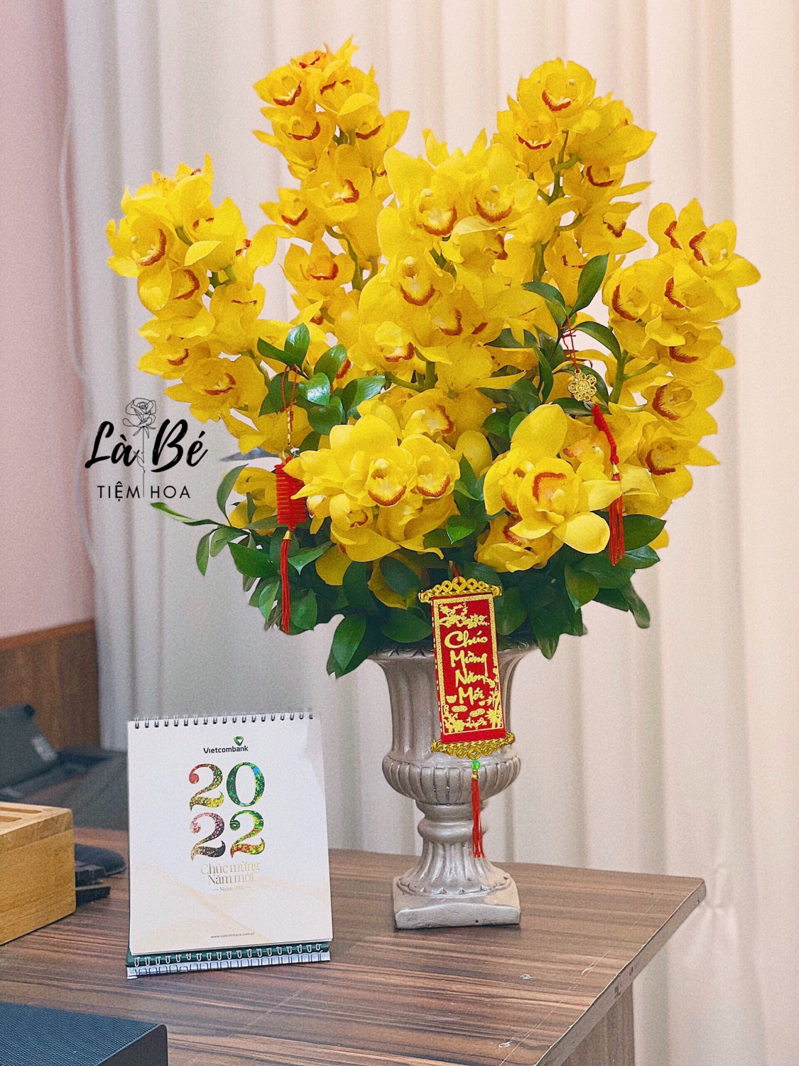 BÌNH HOA CỔ ĐIỂN ĐỊA LAN - LB00253 - labe.vn